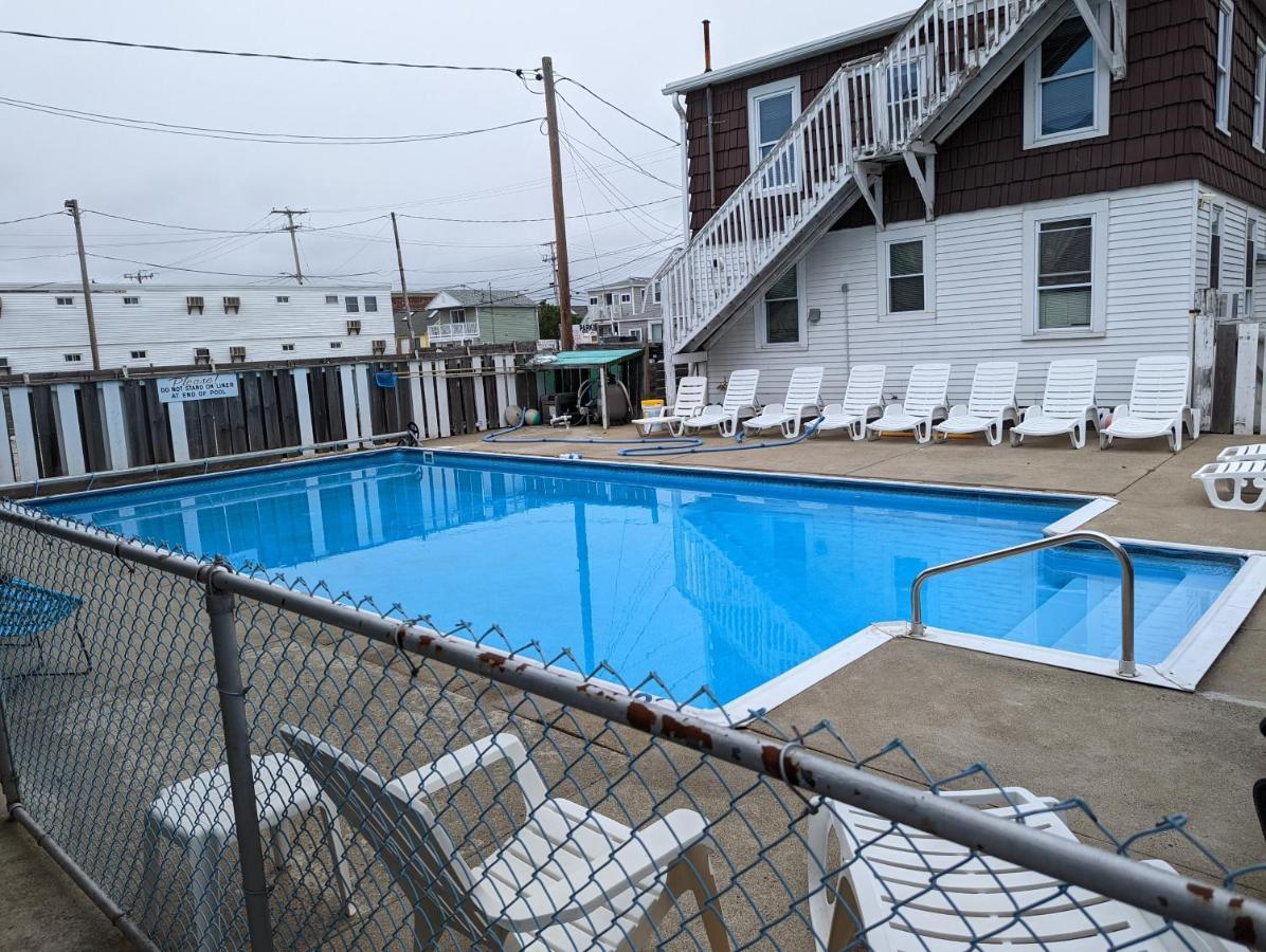 7 Beachside Apartment Hampton